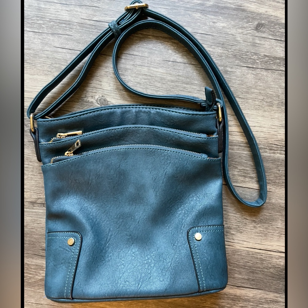 Triple Zip Pocket Large Crossbody Bag Teal